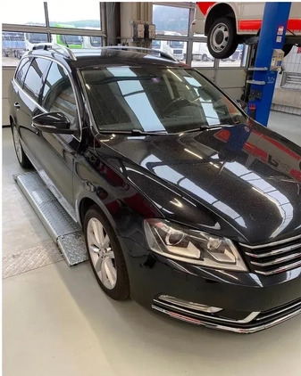 Volkswagen Passat cena 25900 przebieg: 223600, rok produkcji 2013 z Prochowice małe 29